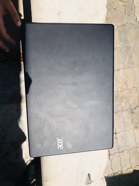 acer laptop hai 4 128 gb with original charger 2