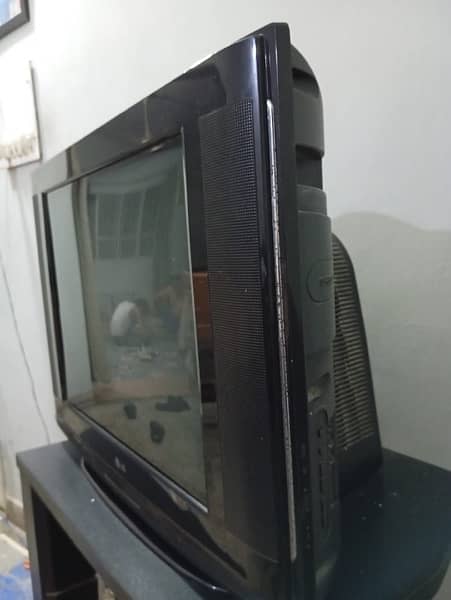 LG Ultra Slim Tv (Whatsapp# 03302081527) 1