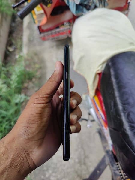 LG G8 thinq 6