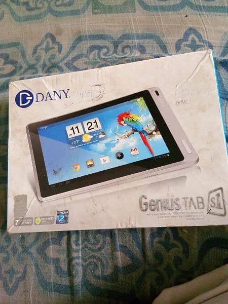 Dany tablet like a new. only touch broken 3