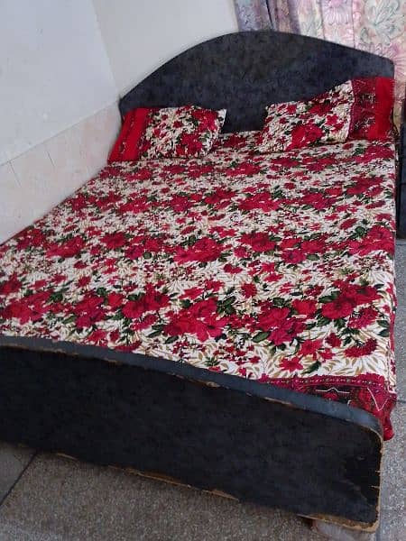 bed set + Computer system for sale 1