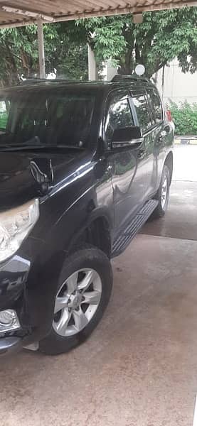 Toyota Prado 2011 4