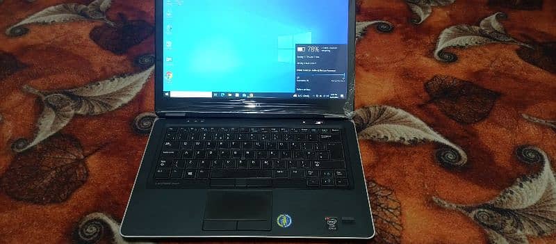 Dell Latitude 7440 - High Graphics, Video Editing, Gaming Laptop 1