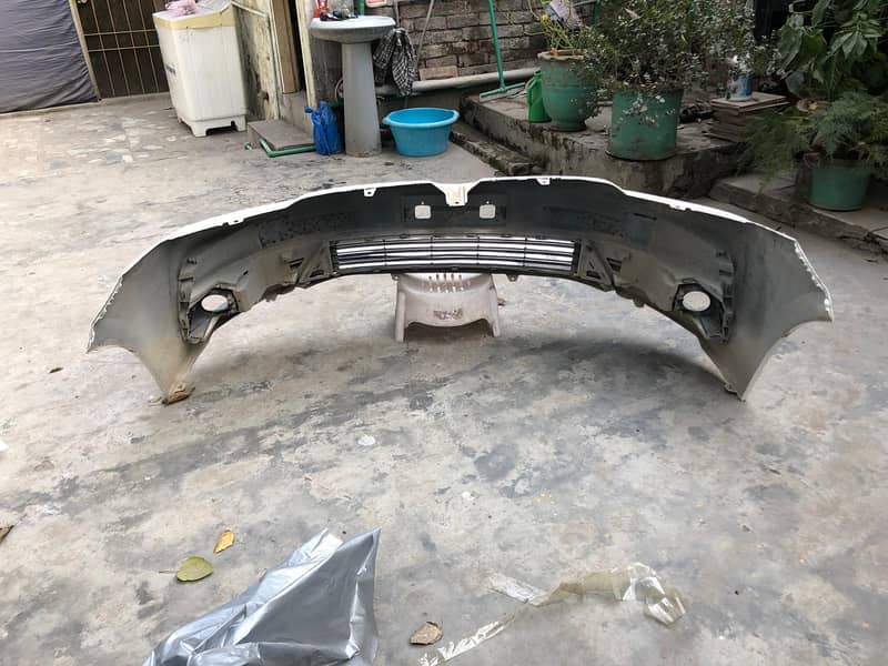 toyota grande 2018 bumper for sale 9