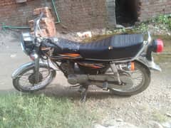 Honda 125 bike price