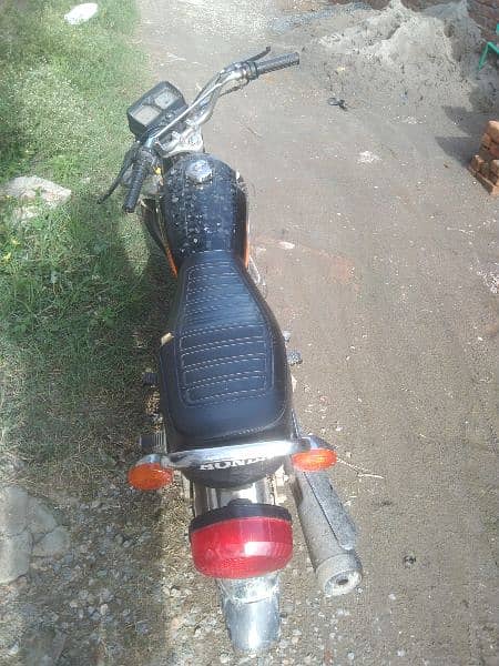 Honda 125 bike price 1