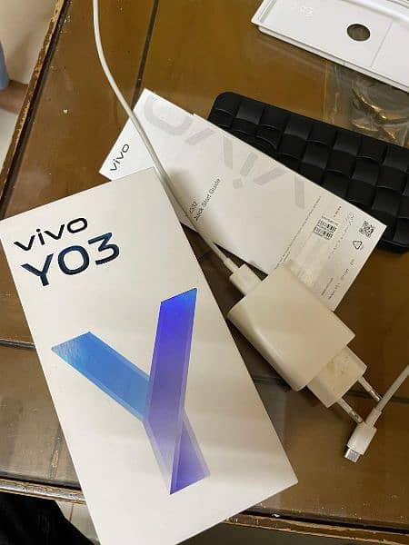 Vivo Y03 4+64 3