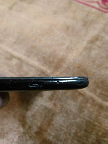 moto E4 good condition 1