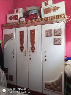 4 pese Bedroom set