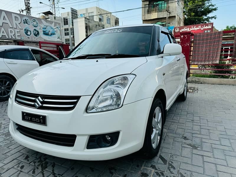 Suzuki Swift DLX 2011 1