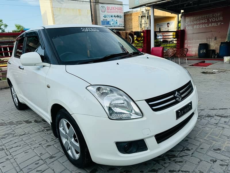 Suzuki Swift DLX 2011 2