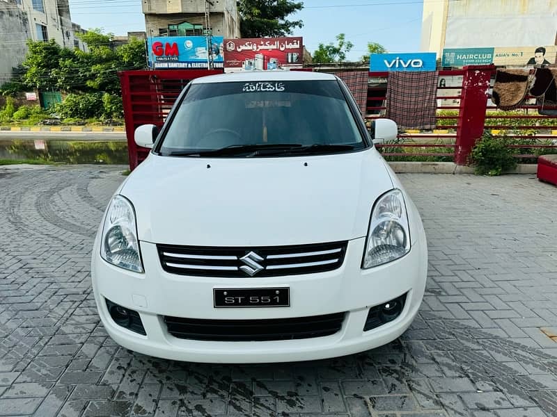 Suzuki Swift DLX 2011 4