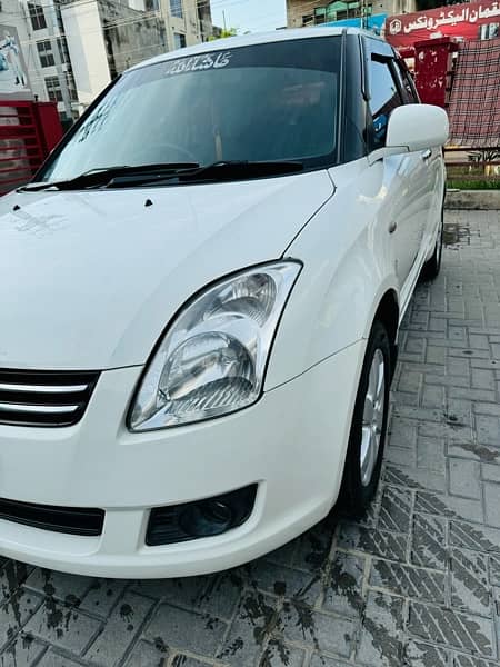 Suzuki Swift DLX 2011 6