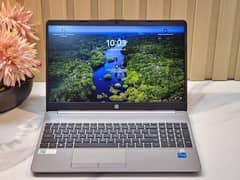 HP Core i7 1080 Display 8th Generation(Ram 12GB+SSD 256GB)15.6 Display