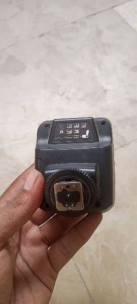 TTL-0 flash light 8