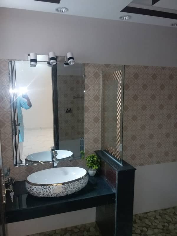 8 Marla Like Brand New House With Gas Available For Rent In Bahria Town Lahore. 6