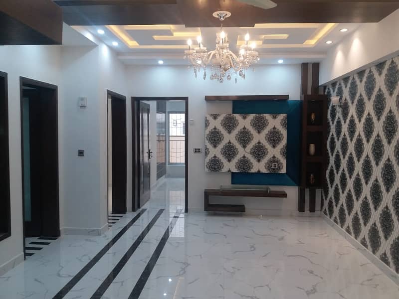 8 Marla Like Brand New House With Gas Available For Rent In Bahria Town Lahore. 15