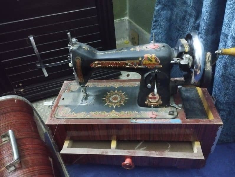 sewing machine with case box 2