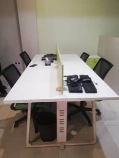 Office workstation for 4 persons 0