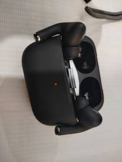 AirPods (Mate Black)