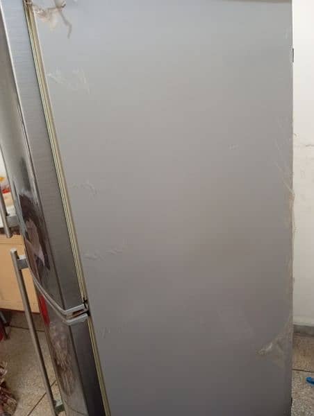 Electrolux refrigerator for sale 4