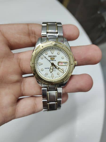 Seiko 5 sports Automatic 23 Jewels Watch 2