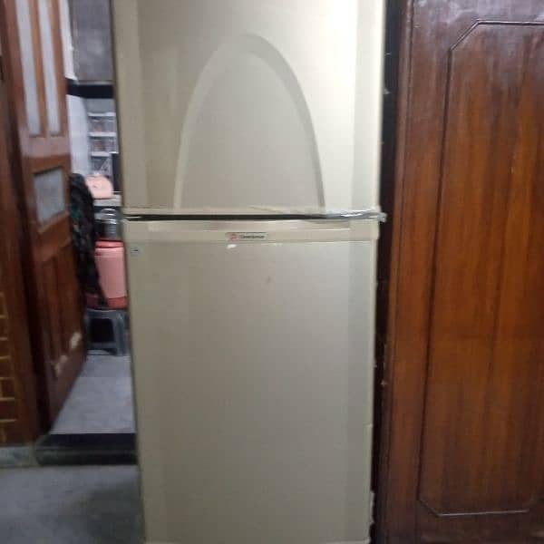 Dawlance 2014 refrigerator for sale 0