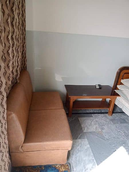 Furnished Rooms To LET for Family & Executives 2