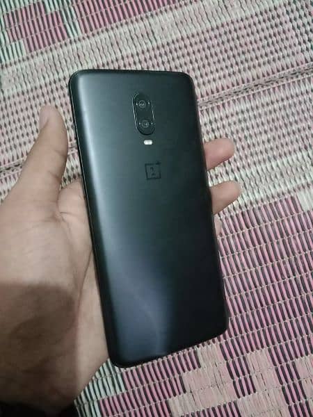 OnePlus 6t 8/128 snapdragon 845 1