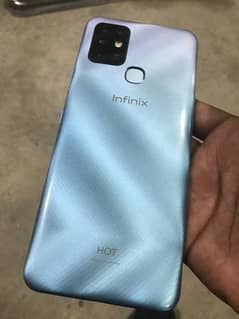 Infinix Hot 10 10/10 with box