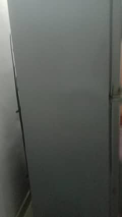 refrigerator 0