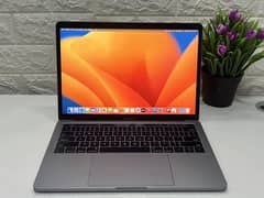 Like New Laptops  Apple MacBook Pro A1706 (2017) 16/256/ssd 13.3inches