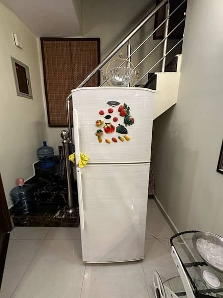 Haier Refrigerator HRF-380M 1