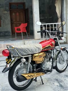 HONDA 125 GOLD 2024. LATEST SERIAL