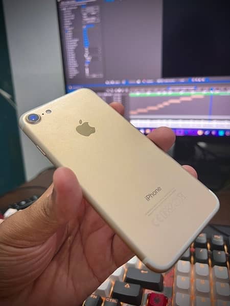 iphone 7 128gb PTA Approved All Ok 10