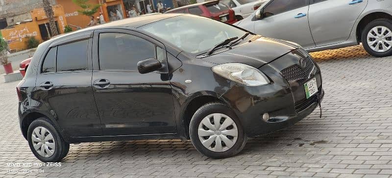 Toyota Vitz 2006 3