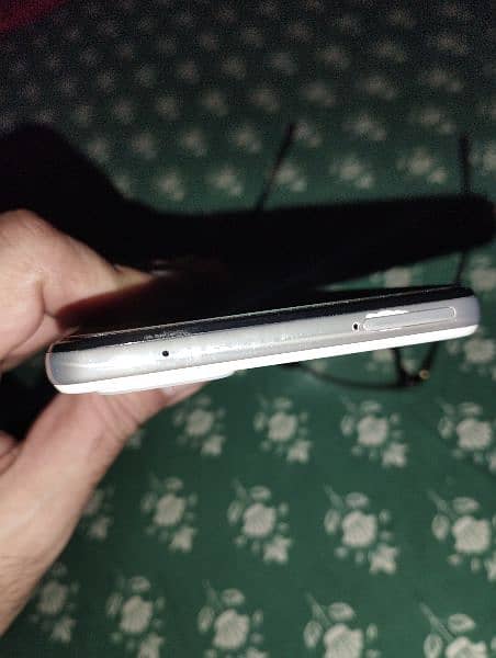 Samsung Galaxy A 72, Slightly used urgent sell 5