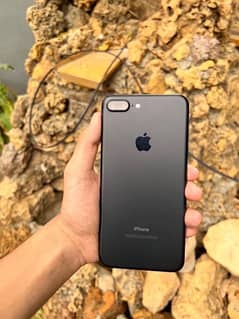 iPhone 7plus 128 GB 0