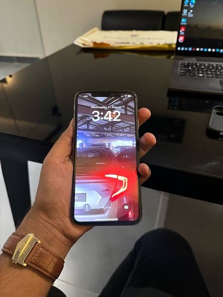 Iphone Xsmax Dual PTA approved 64 GB 1