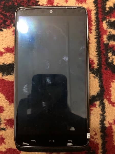 Motorola Droid Turbo 3/32gb non PTA 1