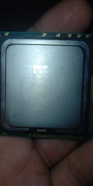 Intel xeon w3670 14 gb ram ddr 3 11