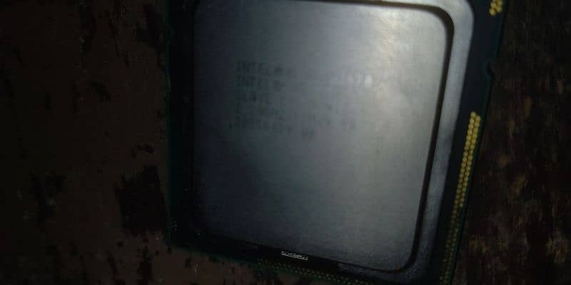 Intel xeon w3670 14 gb ram ddr 3 12