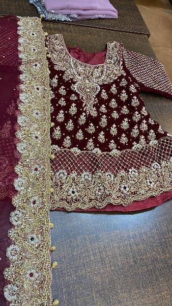 Baraat Lahnga, Maroon Velvet beautiful Bridal Lahnga 4