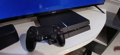 PS4 for sale 10/10 condition