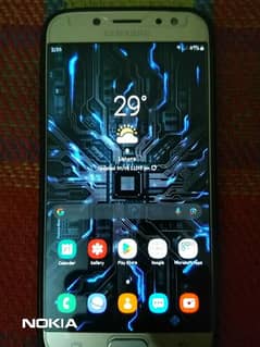 I'm selling my mobile Samsung Galaxy j7 pro 3/32