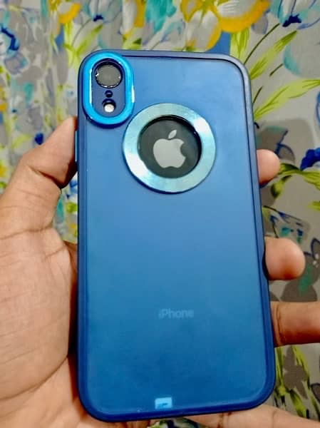 IPhone XR 64gb jv 5