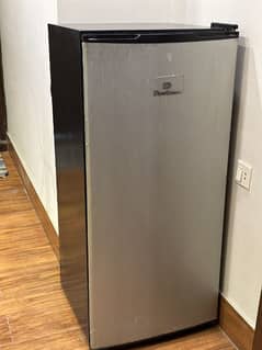 Dawlance Refrigerator 9106 SD Black and Silver 0