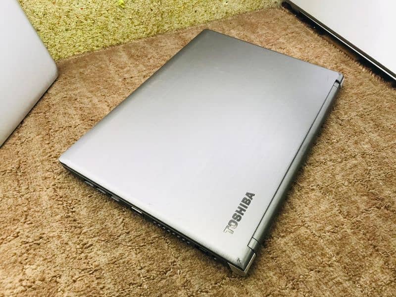 Toshiba World Slimmest Core i5/6th Gen (1080 FHD) 7