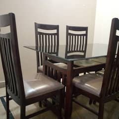 Dining table for sale 0