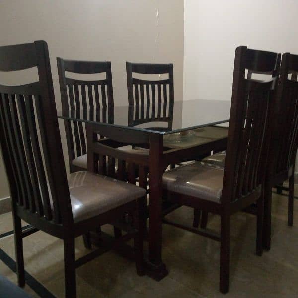 Dining table for sale 1